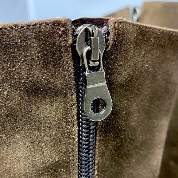 Women's Salvatore Ferragamo LAPO Suede Boots Sz 5.5 AA Brown Mustang Buc zipper - Picture 6 of 11